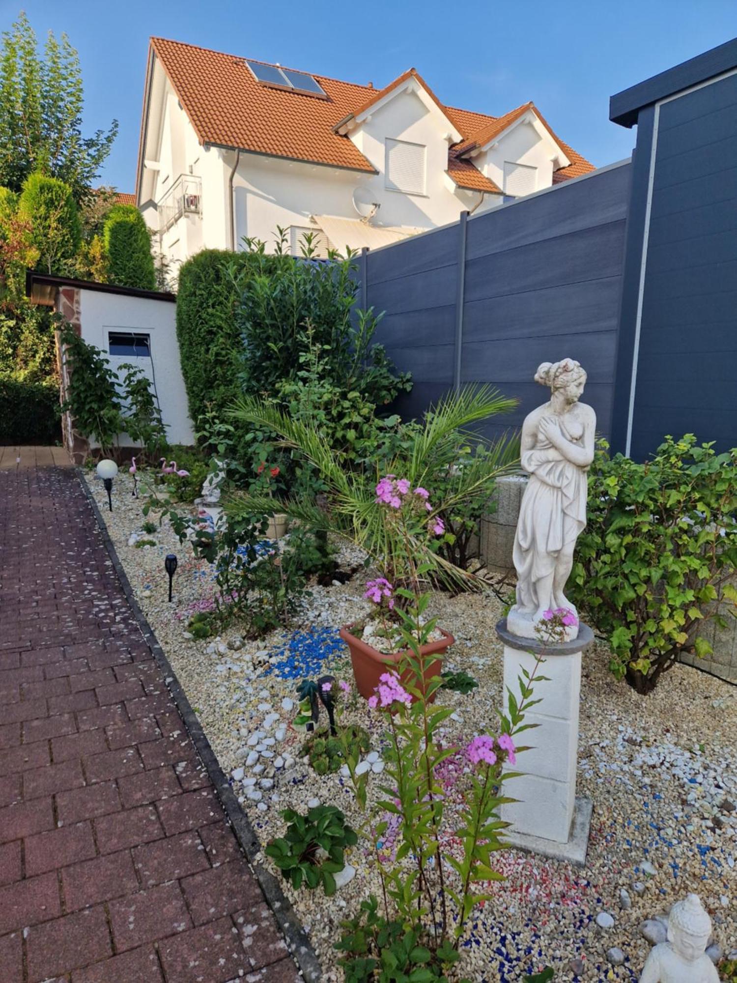 Haus Melzer Apartment Oehringen Exterior photo